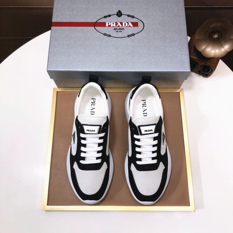 Pra*a sneakers